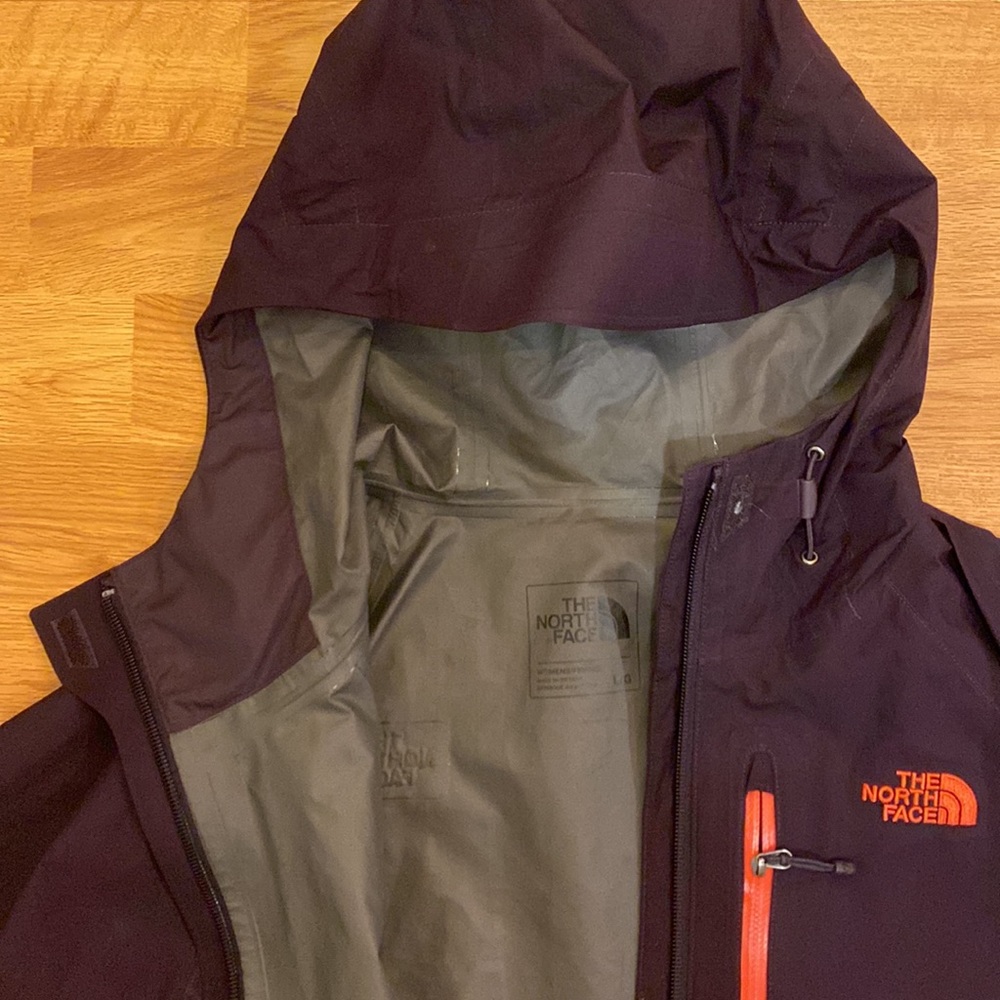 Northface Rain Jacket - Picture 2 of 3